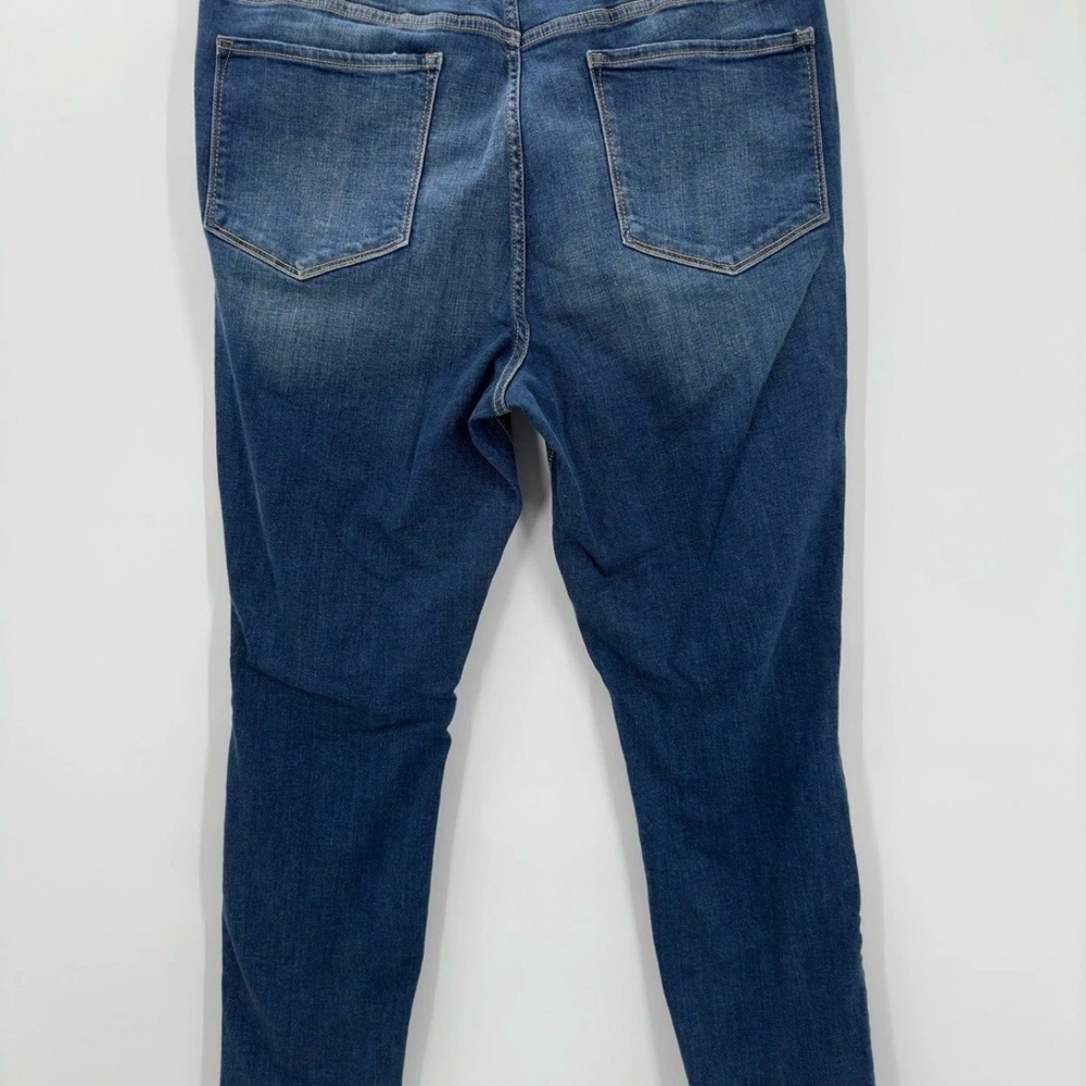 Old Navy Women’s High-Waisted Rockstar Super-Skinny Jeans Size 18 LONG 👖 - Picture 5 of 7